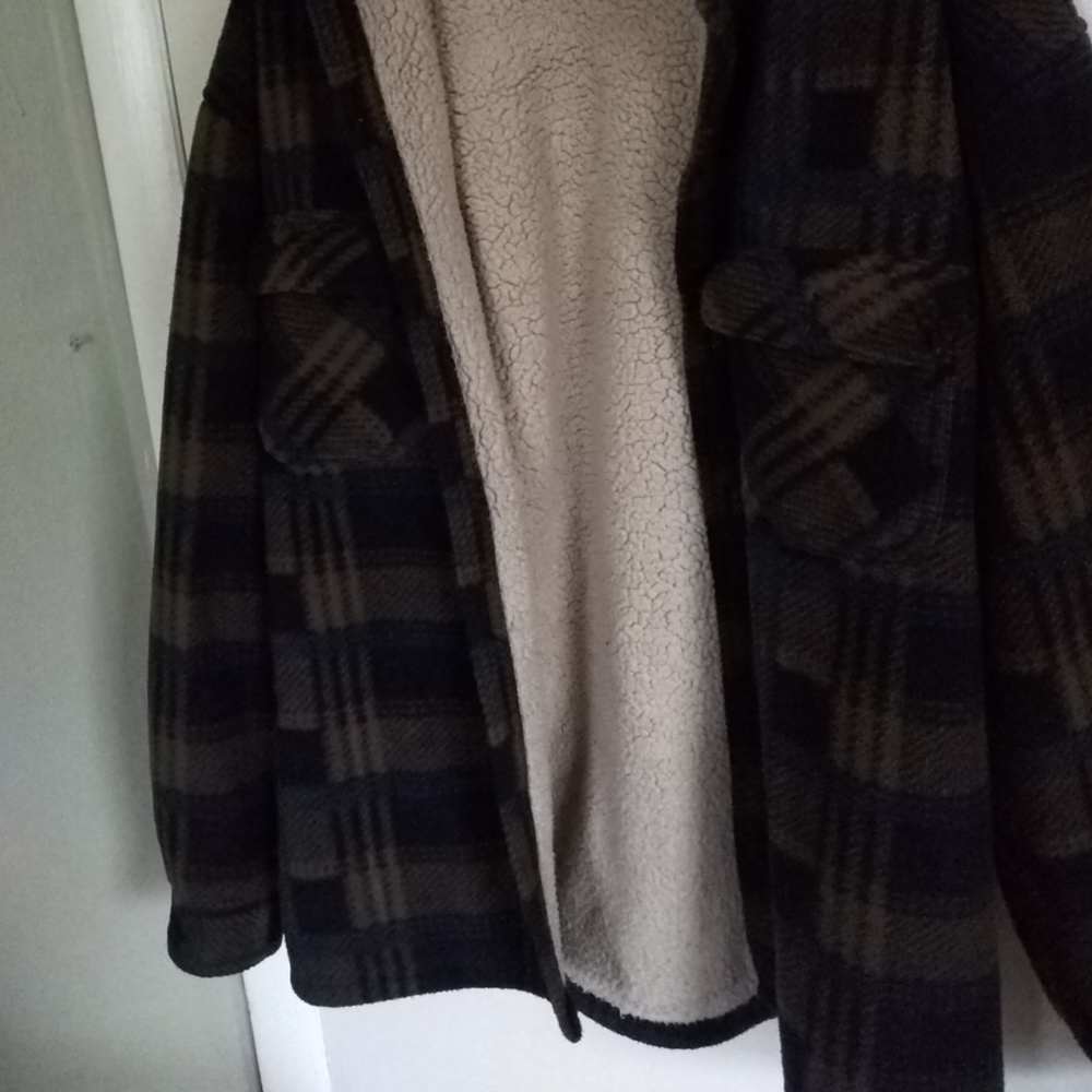 Jacket - Picture 4 of 4